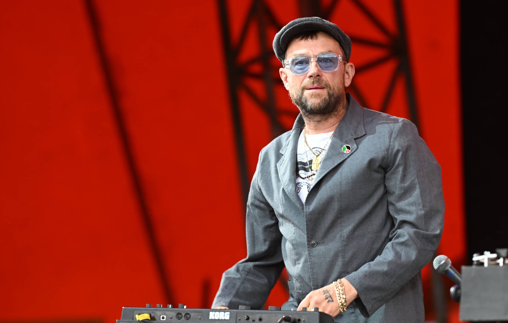 Écoutez Damon Albarn lire « Comment le Grinch a volé Noël ! » pour la radio BBC