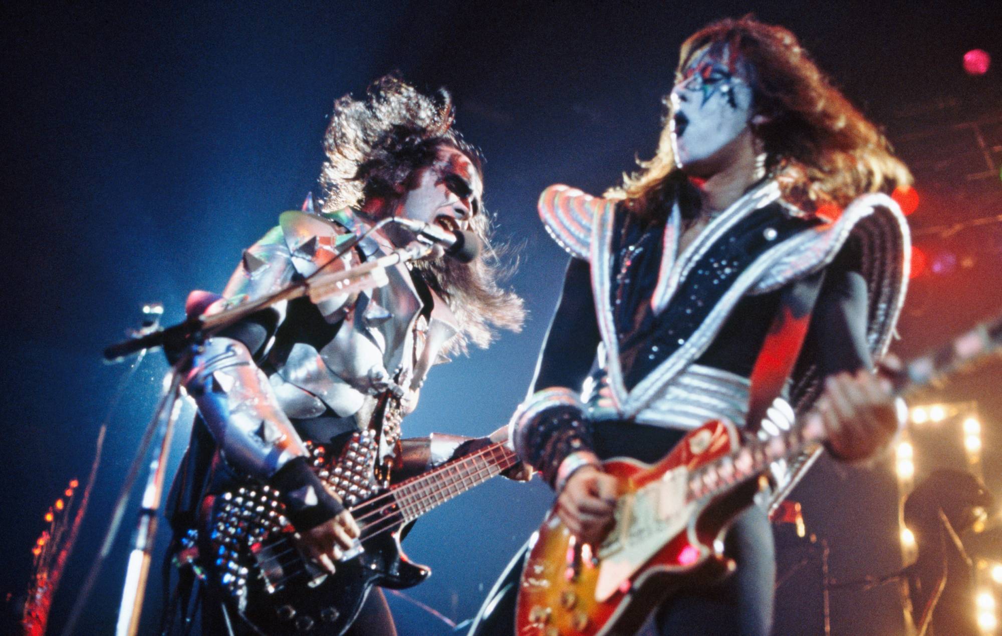 Gene Simmons revient sur ses propos sur la mort d'Ace Frehley : "J'avais tort"