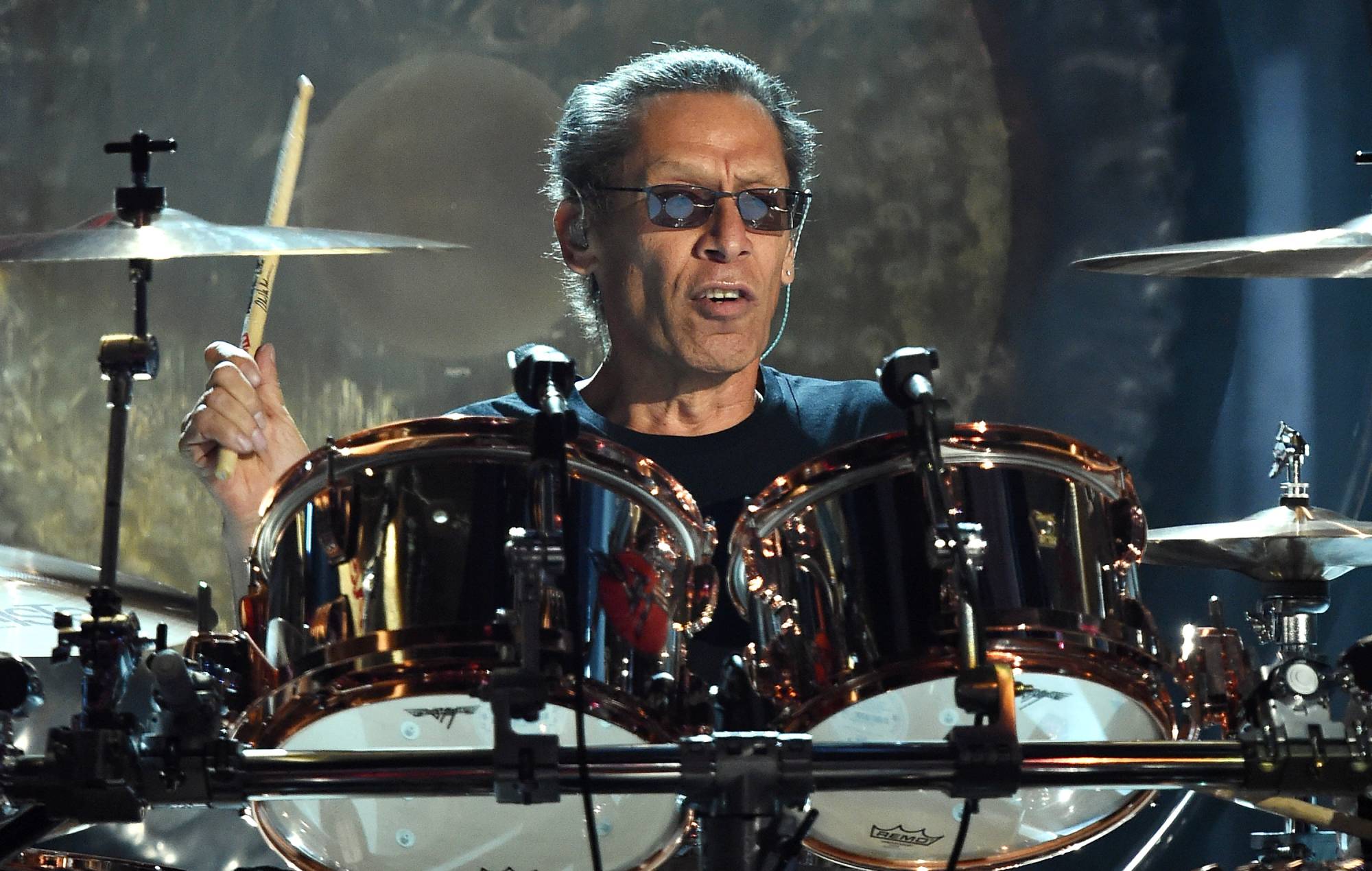 Alex Van Halen travaille sur un nouvel album avec Steve Lukather de Toto