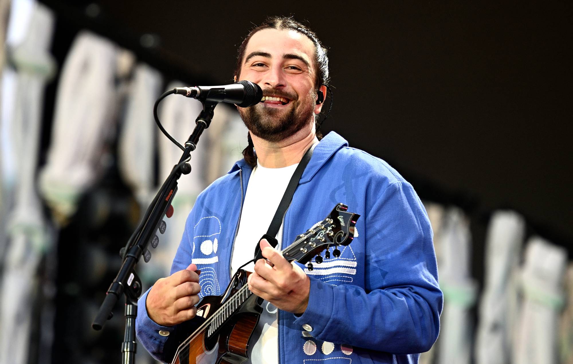 "Les chansons sont les mots que je dirais si je le pouvais"