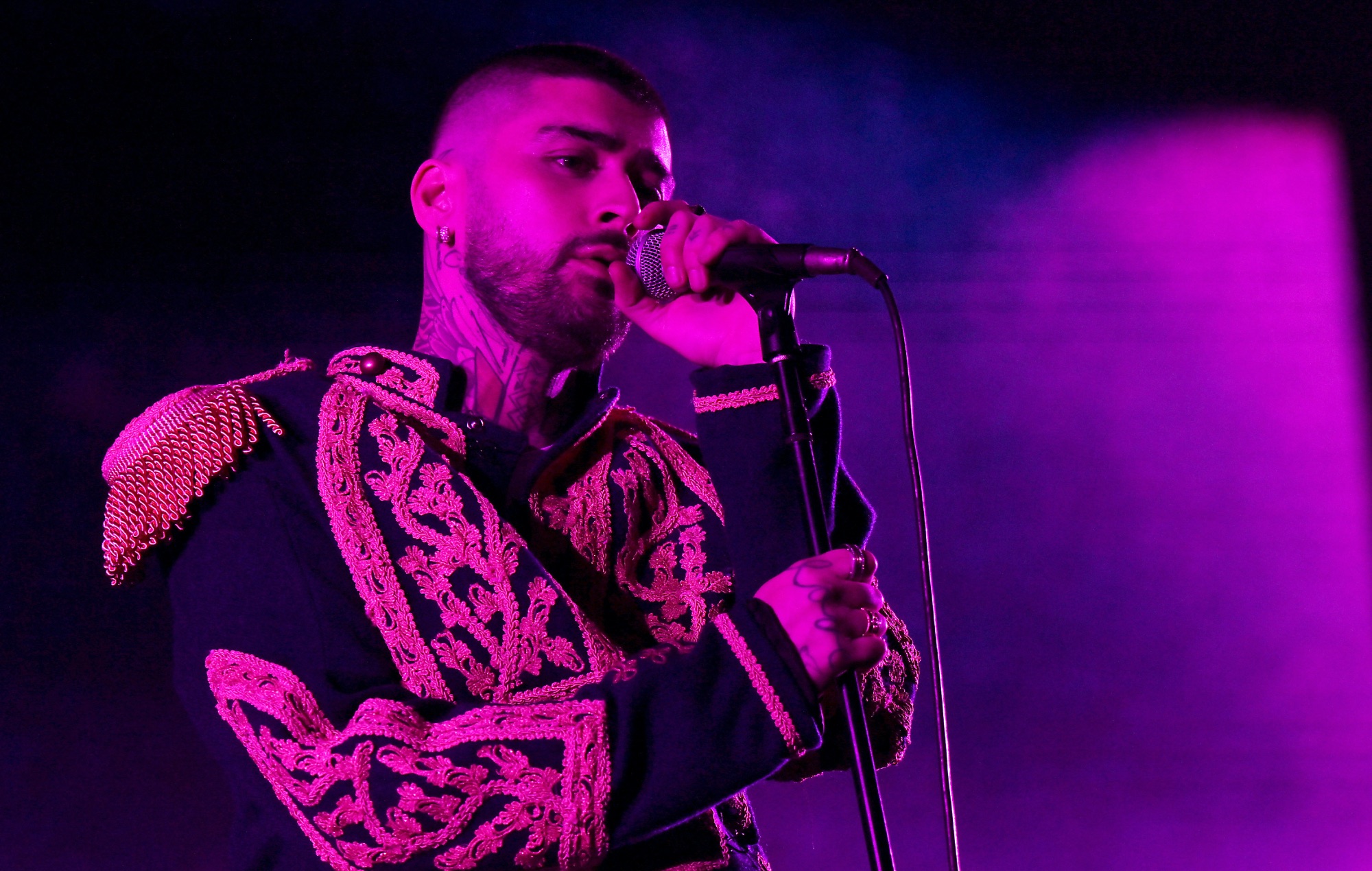 Regardez le nouveau single de ZAYN, « Die For Me », lors de sa résidence à Las Vegas