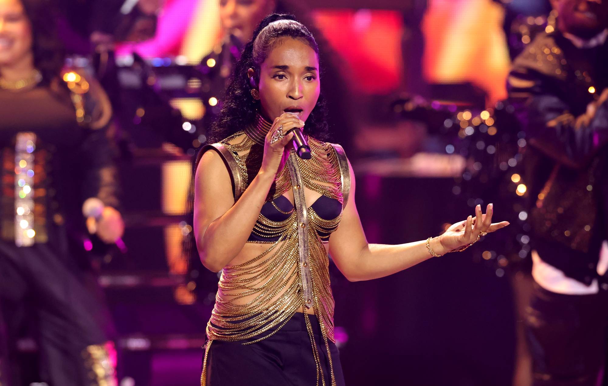Chilli de TLC dit qu'elle n'est "pas MAGA" après des informations faisant état de dons à la campagne Trump