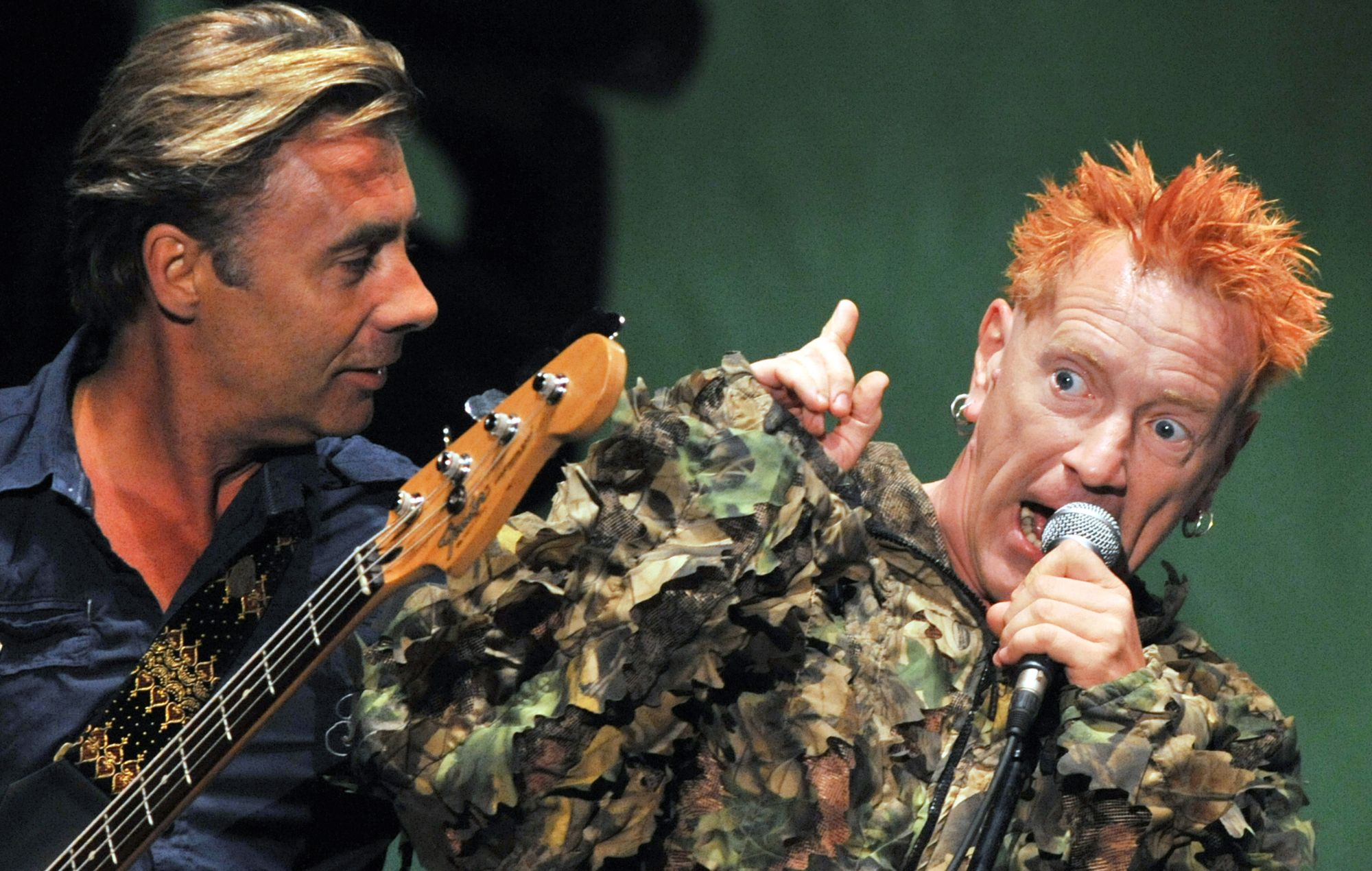 Glen Matlock répond à John Lydon qualifiant les Sex Pistols d'"hommage" sans lui – et s'il rejoindrait un jour le groupe