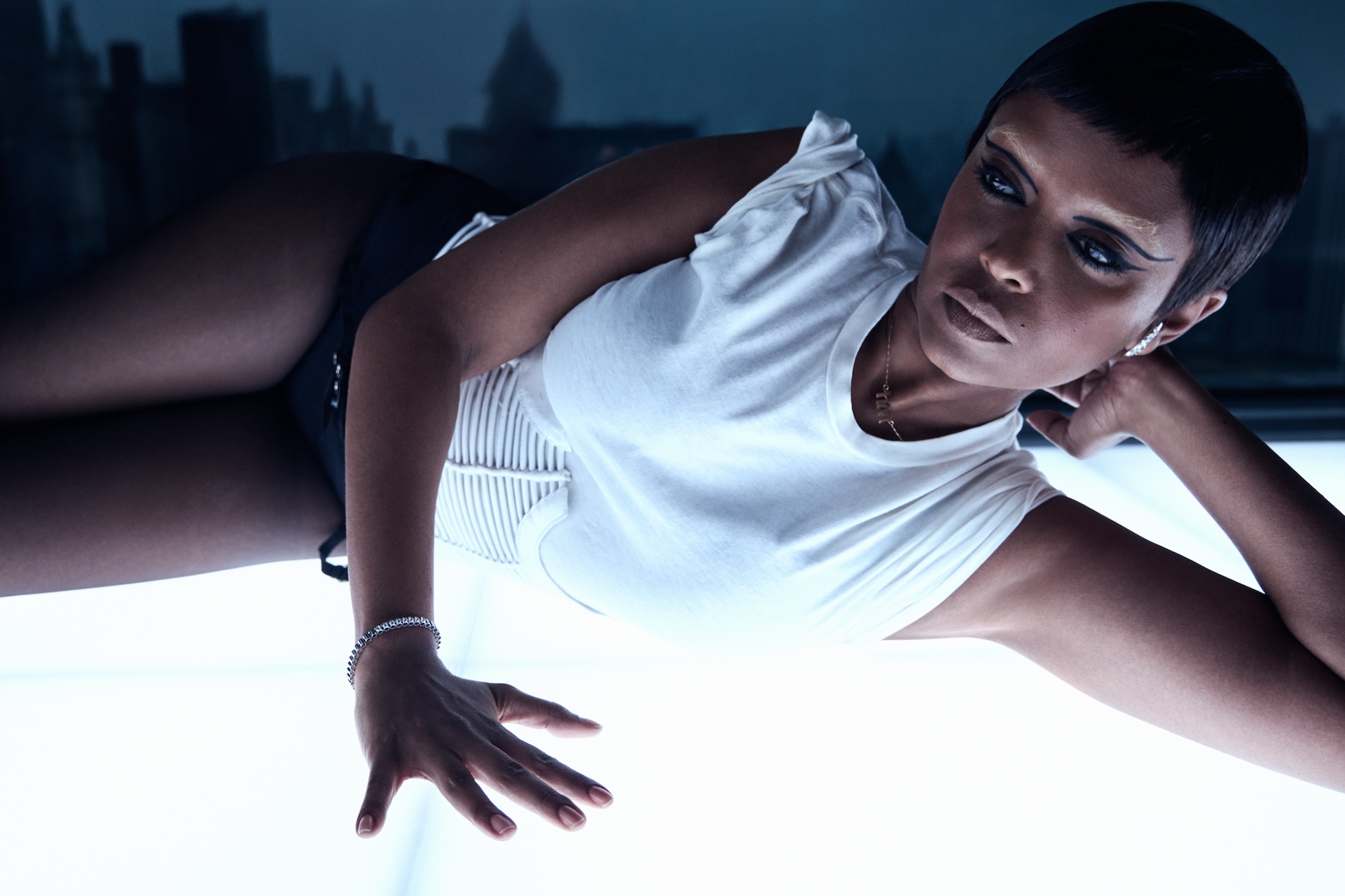 Kelela – Critique de « New Avatar » : trouver la force dans la retenue