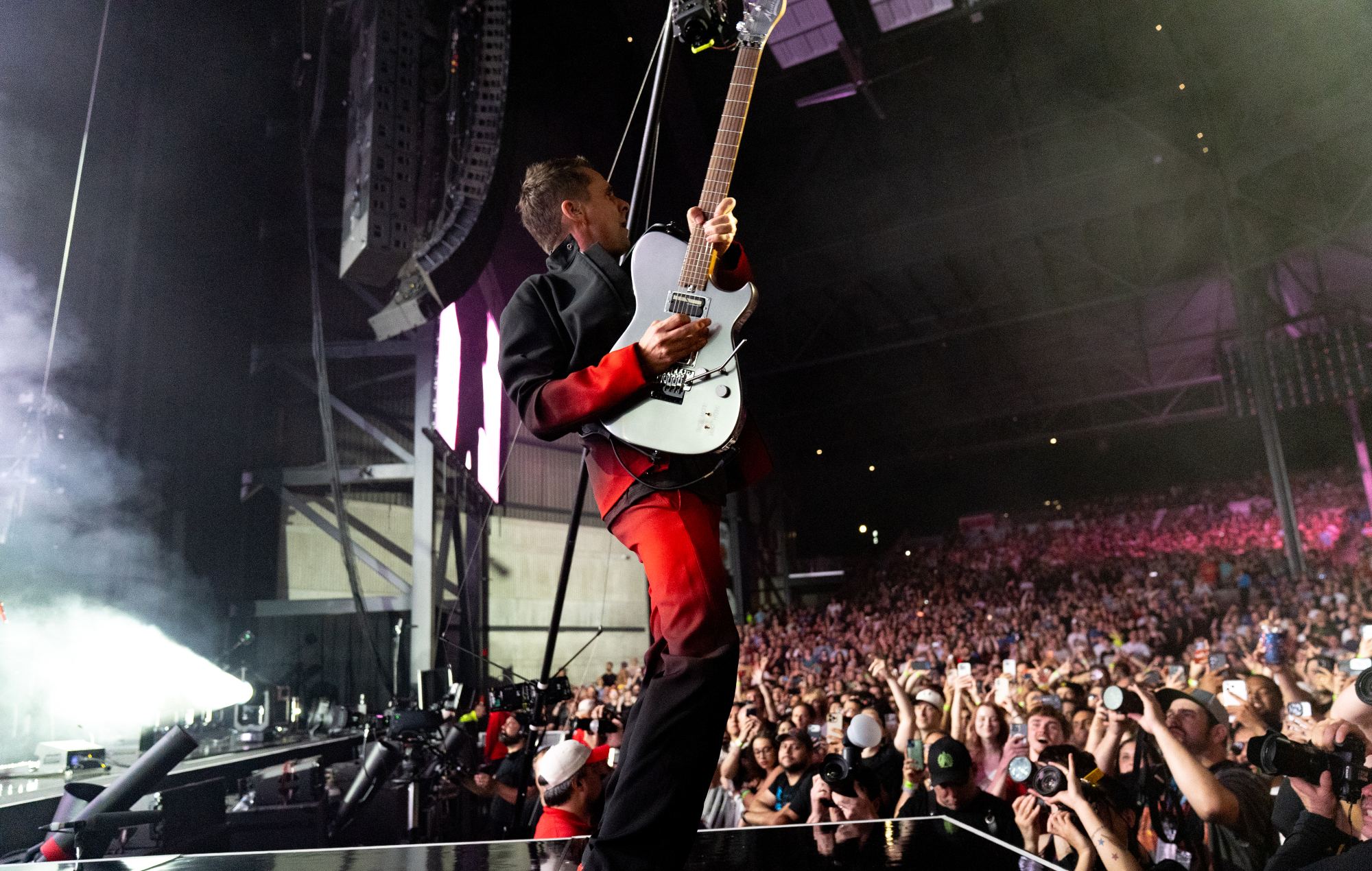 Matt Bellamy de Muse parle de son intention de marquer le 20e anniversaire de « Black Holes & Revelations »