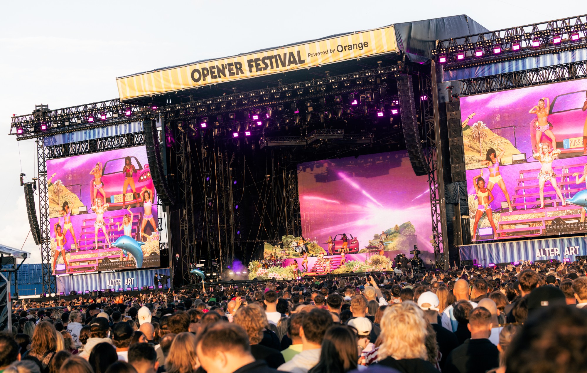 JENNIE interprète de nouvelles chansons lors du titre de l'Open'er 2026