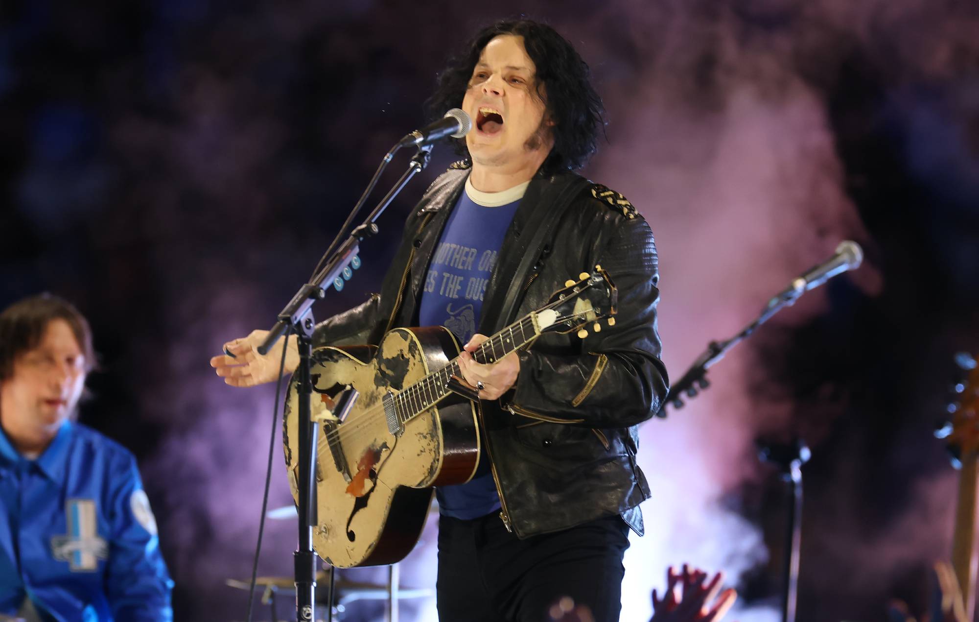 Regardez Jack White faire venir Chris Robinson des Black Crowes pour reprendre "I'm A Mover" de Free