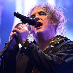 Robert Smith de The Cure n'attend pas avec impatience le spectacle de Chris Martin à la mi-temps de la Coupe du monde