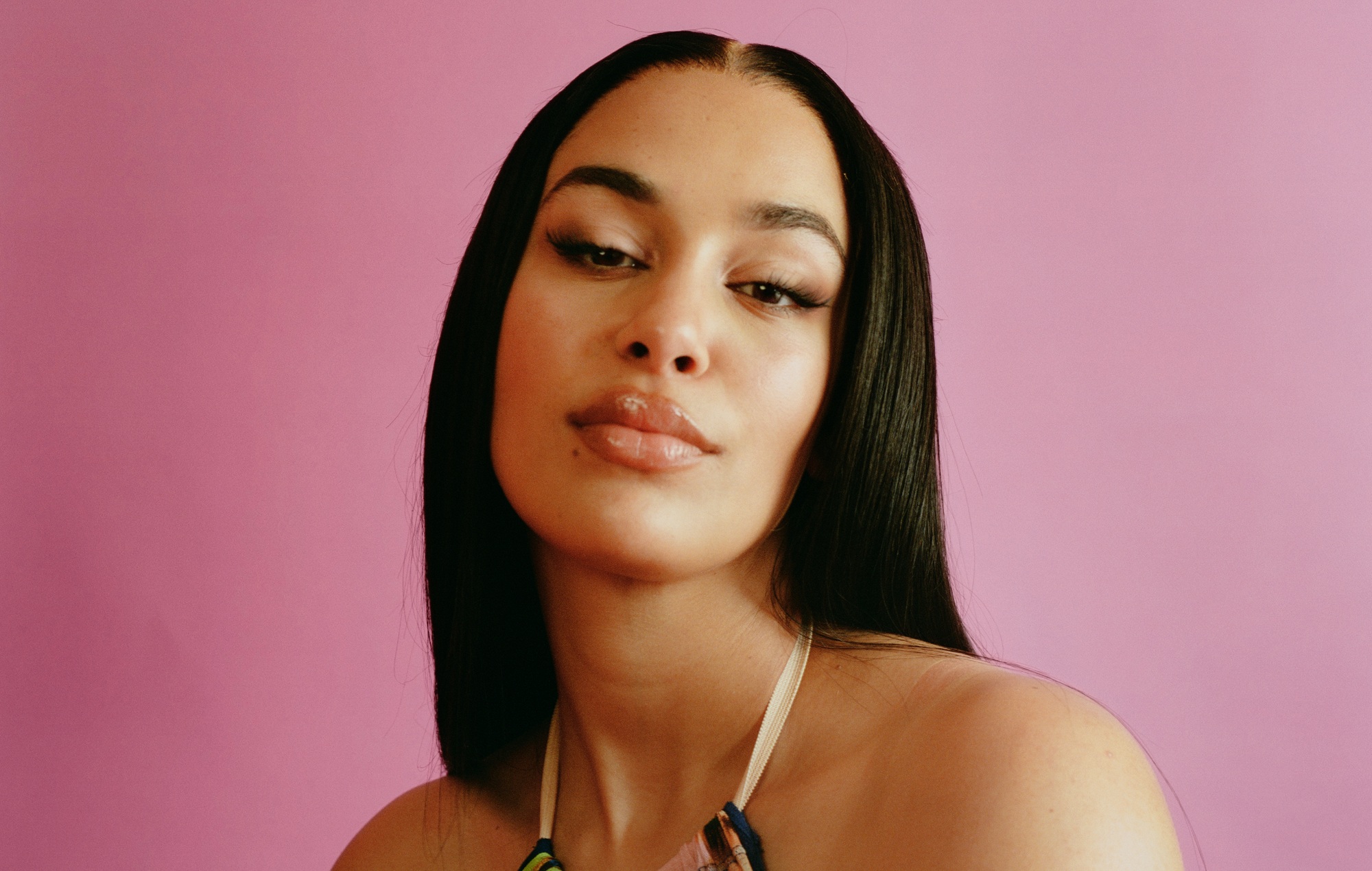 Jorja Smith – Critique de « What Are The Odds » : adopter la catharsis sur la piste de danse