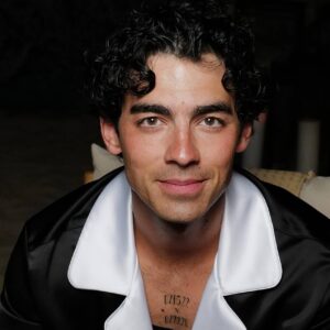 Joe Jonas dit qu'il a suivi une thérapie pour ses faibles ventes d'albums