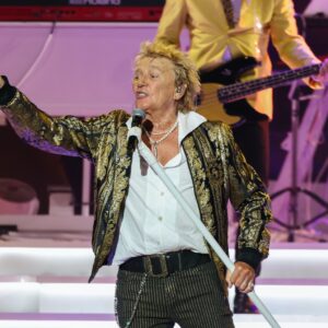 Rod Stewart reporte son show américain à la dernière minute en raison d'une « procédure médicale »
