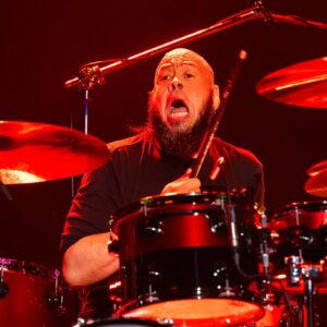 Abe Laboriel Jr., le batteur de longue date de Paul McCartney, rejoint Pearl Jam au Ohana Festival