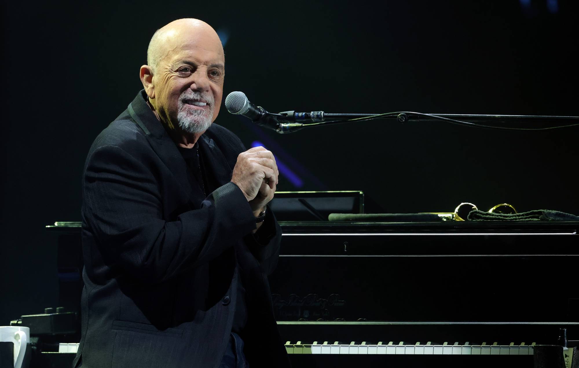 Billy Joel n'est pas mort, confirme un publiciste après le canular de Google