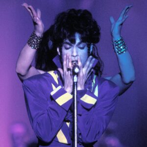 Prince Estate répond aux inquiétudes des fans concernant les rumeurs d'utilisation de l'IA sur la nouvelle version de « Timeless »