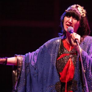Yeah Yeah Yeahs annonce la sortie de l'album « Hidden In Pieces Live At The Royal Albert Hall »