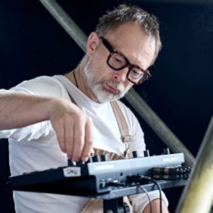 Découvrez ces photos des coulisses des répétitions de « Hamlet Hail To The Thief » de Thom Yorke à Londres