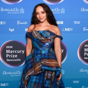 Jade parle de la nouvelle musique « courageuse et audacieuse », des rêves de Reading et Leeds et si nous la verrons à Glasto l'année prochaine
